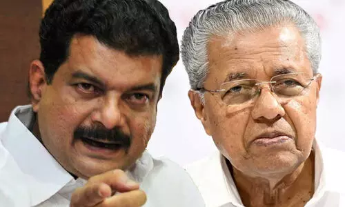 കള്ളക്കടത്ത് സ്വർണം വാങ്ങുന്നത് ആര്? എന്ത് കൊണ്ട് ആ വഴിക്ക് അന്വേഷിക്കുന്നില്ല? -പിണറായിയോട് പി.വി. അൻവർ