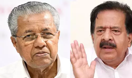 കൈസണ് പി.ആര് മഹാരാഷ്ട്രയില് ബി.ജെ.പി സഖ്യത്തിനു വേണ്ടി കര്ട്ടനു പിന്നില് നിന്നു പ്രവര്ത്തിക്കുന്ന ഏജന്സി- രമേശ് ചെന്നിത്തല കൈസണ് പി.ആര് മഹാരാഷ്ട്രയില് ബി.ജെ.പി സഖ്യത്തിനു വേണ്ടി കര്ട്ടനു പിന്നില് നിന്നു പ്രവര്ത്തിക്കുന്ന ഏജന്സി- രമേശ് ചെന്നിത്തല