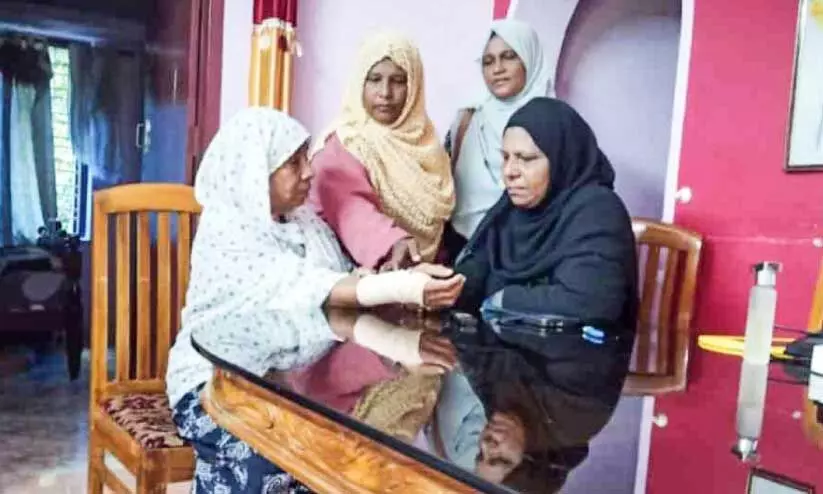 ഗണേശോത്സവത്തിനിടെ വയോധികയെ മർദിച്ച സംഭവം; പ്രതിഷേധം വ്യാപകം