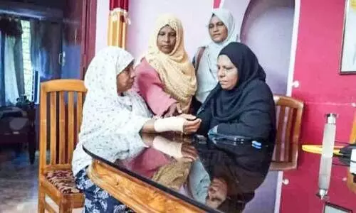 ഗണേശോത്സവത്തിനിടെ വയോധികയെ മർദിച്ച സംഭവം; പ്രതിഷേധം വ്യാപകം