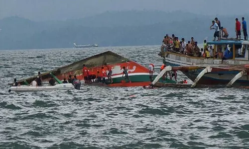 നൈജീരിയയിൽ ബോട്ടപകടത്തിൽ 60 മരണം