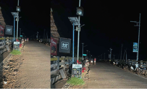 കോട്ടപ്പുറം-അച്ചാംതുരുത്തി പാലം ഇരുട്ടിൽ കോട്ടപ്പുറം-അച്ചാംതുരുത്തി പാലം ഇരുട്ടിൽ