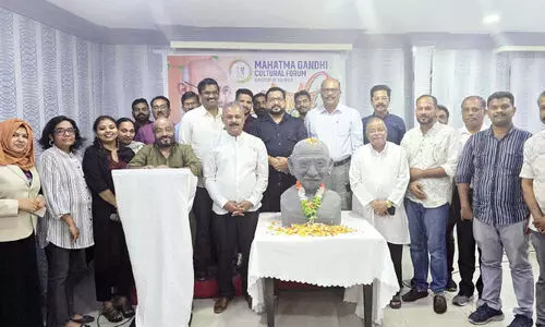 ഗാ​ന്ധി​ജ​യ​ന്തി ആ​ഘോ​ഷം