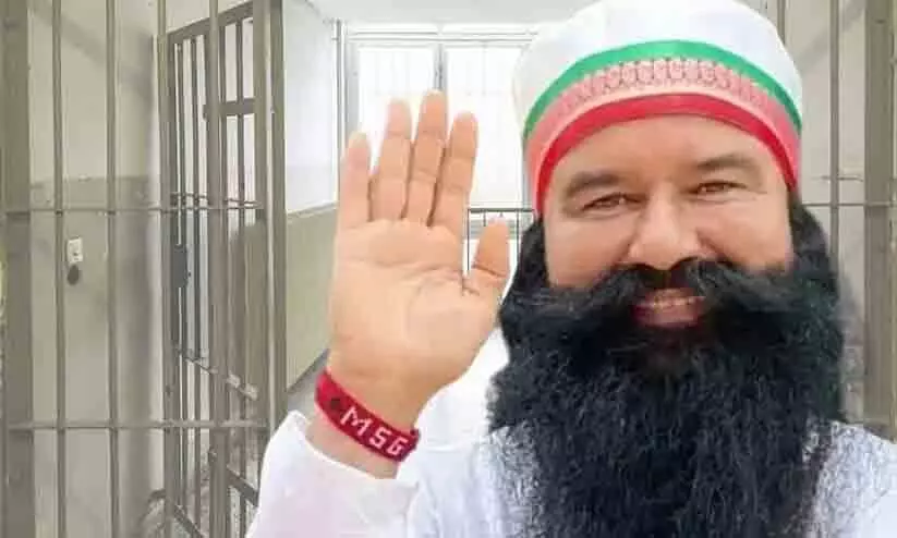 ഹരിയാന തെരഞ്ഞെടുപ്പിൽ ബി.ജെ.പിക്ക് വോട്ട് ചെയ്യാൻ അനുയായികളോട് നിർദേശിച്ച് ഗുർമീത് റാം റഹീം സിങ്