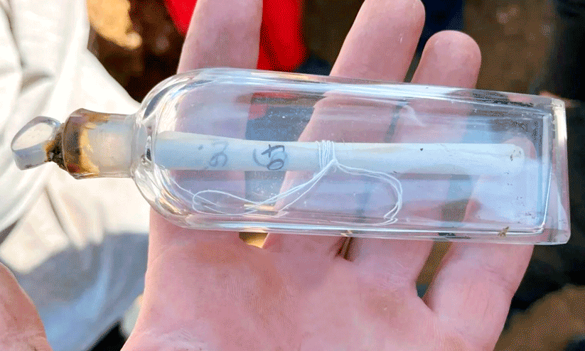 Bottle messege Bottle messege