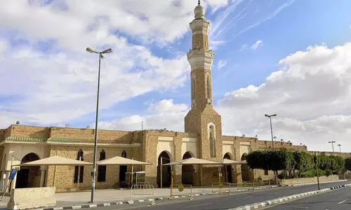 അ​ബ്ദു​ല്ല ഇ​ബ്നു അ​ബ്ബാ​സ് മ​സ്ജി​ദ്