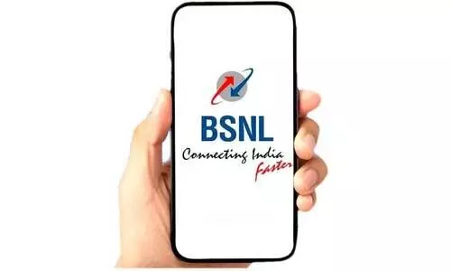 കാതോട് ചേർന്ന് കാൽ നൂറ്റാണ്ട്; പുതുകുതിപ്പിൽ   ബി.എസ്.എൻ.എൽ