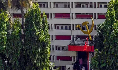 ജനാധിപത്യപരമായ രീതികളേയും തകര്‍ക്കുന്ന പ്രവര്‍ത്തനങ്ങളാണ്‌ പ്രതിപക്ഷം നടത്തുന്നത് -സി.പി.എം സെക്രട്ടേറിയറ്റ്