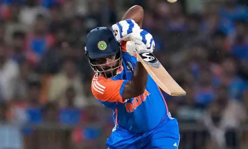 സഞ്ജു നന്നായി കളിക്കണം കാരണം ഗംഭീർ പണ്ട് ഇക്കാര്യം പറഞ്ഞിട്ടുണ്ട്; സഞ്ജുവിന് പിന്തുണയുമായി ആകാശ് ചോപ്ര