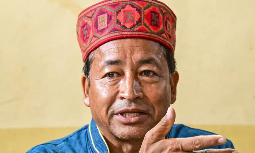 ലഡാക്കിനുവേണ്ടി ജന്തർ മന്തറിൽ പ്രതിഷേധം;    സോനം വാങ്‌ചുക്കി​ന്‍റെ ഹരജി നാളെ പരിഗണിക്കും