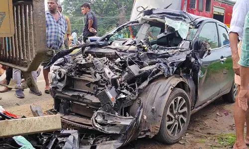 kumbalam accident 9878687a