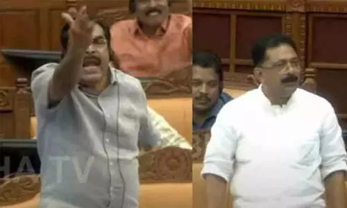 ‘ഇവനാരാ ഈ ...’; കെ.ടി ജലീലിനെതിരെ നിയമസഭയിൽ പി.കെ ബഷീർ എം.എൽ.എയുടെ അധിക്ഷേപം; പ്രൊട്ടക്ഷൻ വേണമെന്ന് ജലീൽ