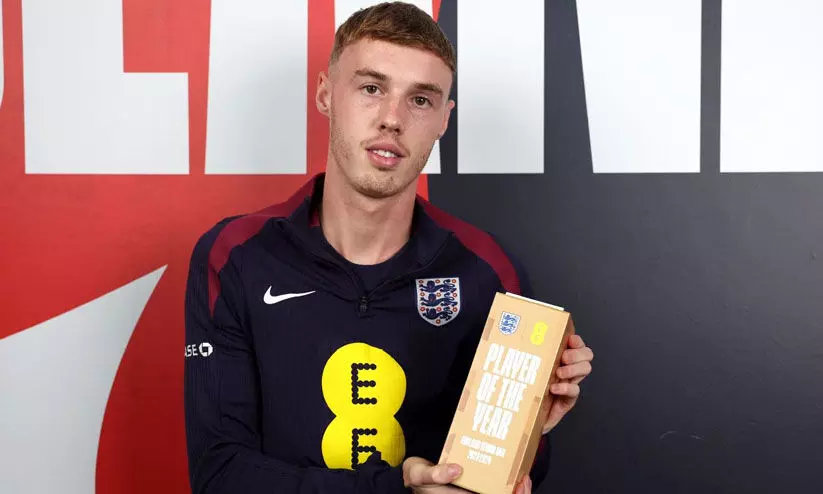 കോൾ പാമർ മികച്ച ഇംഗ്ലീഷ് പുരുഷ താരം; പിന്നിലാക്കിയത് ബെല്ലിങ്ഹാമിനെയും സാകയെയും