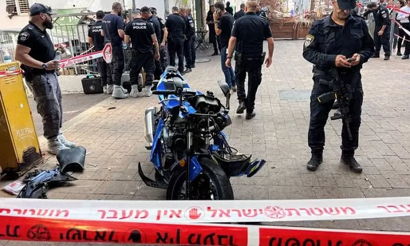 ഇസ്രായേലിൽ ആൾക്കൂട്ടത്തിന് നേരെ വീണ്ടും ആക്രമണം; ആറുപേർക്ക് പരിക്ക് ഇസ്രായേലിൽ ആൾക്കൂട്ടത്തിന് നേരെ വീണ്ടും ആക്രമണം; ആറുപേർക്ക് പരിക്ക്