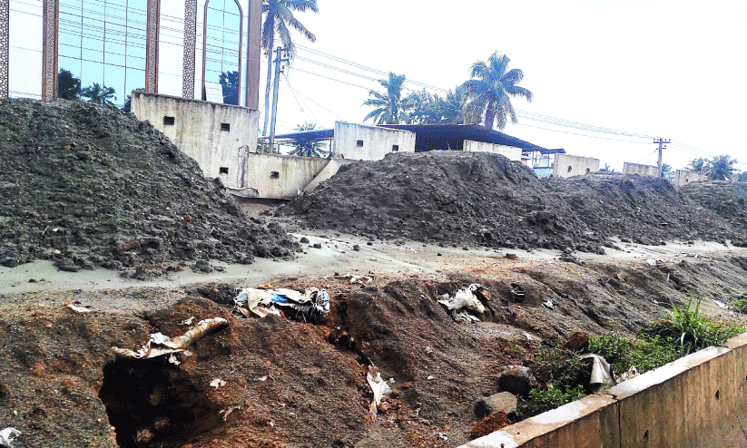 ദേശീയപാത നിർമാണത്തിന്​ കരുത്തായി അഷ്​ടമുടിയുടെ മണ്ണ്