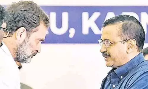 ആത്മവിശ്വാസം കൂടുതലുള്ള കോൺഗ്രസിനൊപ്പമില്ല; ഡൽഹിയിൽ ഒറ്റക്കു മത്സരിക്കും -വ്യക്തമാക്കി എ.എ.പി