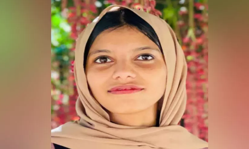 മുട്ടിൽ യതീംഖാനയിൽ നിന്ന് വക്കീൽ കുപ്പായത്തിലേക്ക് ഷബാന മുട്ടിൽ യതീംഖാനയിൽ നിന്ന് വക്കീൽ കുപ്പായത്തിലേക്ക് ഷബാന