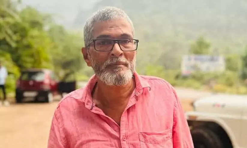 ‘ഈ മനുഷ്യരെയെല്ലാം ദ്രോഹിച്ച് നിങ്ങൾ എങ്ങനെയാണ് പൊലീസുകാരേ സമാധാനത്തോടെ ഉറങ്ങുന്നത്’; അബ്ദുൽ സത്താറിന്റെ ആത്മഹത്യയിൽ ചർച്ചയായി കുറിപ്പ്