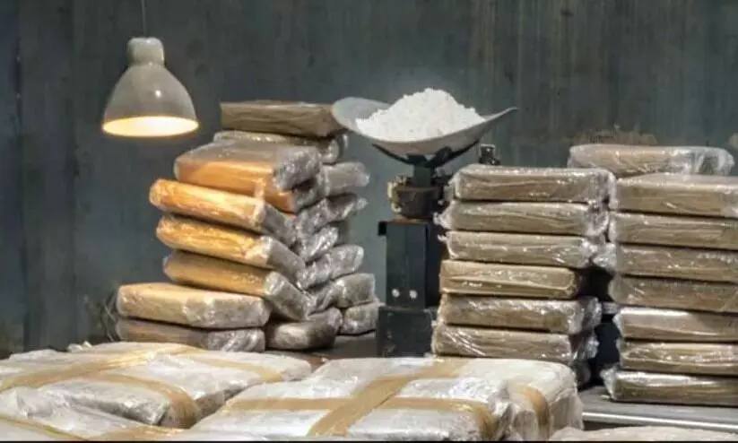 ഡൽഹിയിൽ വൻ ലഹരിവേട്ട; പിടിച്ചെടുത്തത് 2,000 കോടിയുടെ 200 കിലോ കൊക്കെയ്ൻ