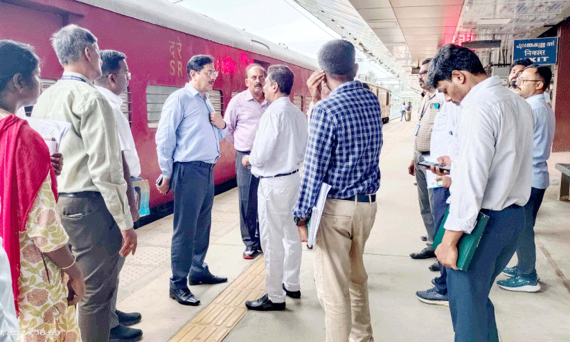 ഗുരുവായൂർ അമൃത് ഭാരത് സ്റ്റേഷൻ: ഉദ്ഘാടനം ജനുവരിയിൽ ഗുരുവായൂർ അമൃത് ഭാരത് സ്റ്റേഷൻ: ഉദ്ഘാടനം ജനുവരിയിൽ