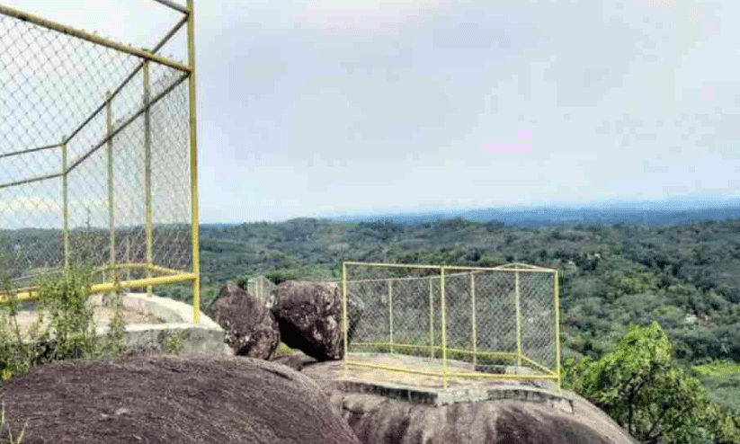 മുട്ടറ ഇക്കോ ടൂറിസം: മരുതിമലയിലെ നിർമാണങ്ങൾ പാതിവഴിയിൽ മുട്ടറ ഇക്കോ ടൂറിസം: മരുതിമലയിലെ നിർമാണങ്ങൾ പാതിവഴിയിൽ