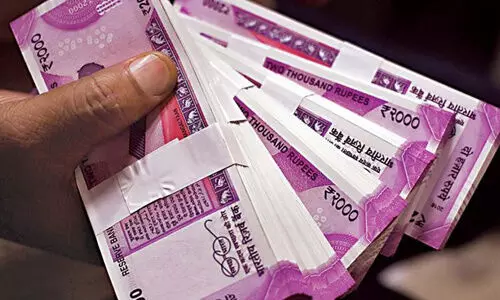 നിർമാണം കാസർകോട്ട്, മാറ്റിയെടുക്കുന്നത് ബംഗളൂരുവിൽ; ആർ.ബി.ഐയിൽ 2000 രൂപയുടെ കള്ളനോട്ട് കൈമാറാൻ ശ്രമിച്ച സംഘം പിടിയിൽ