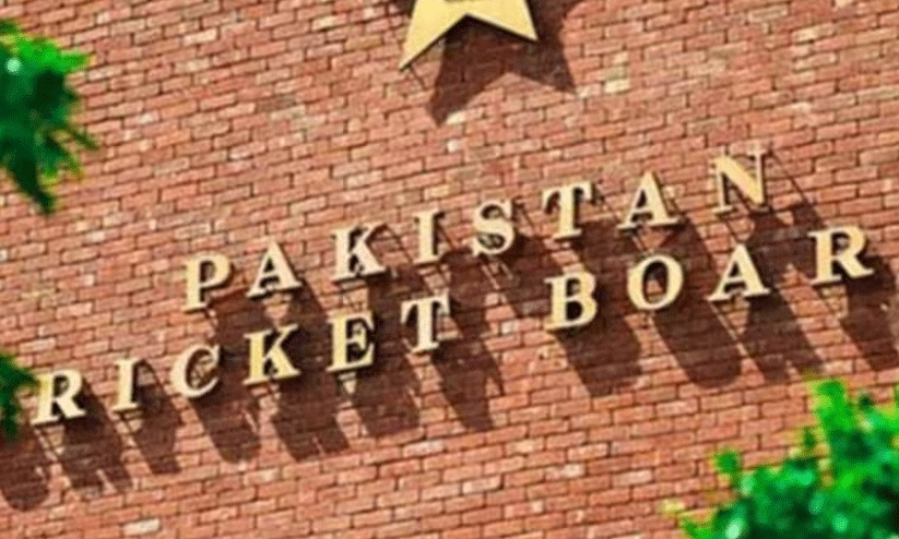 തോൽവിയോട് തോൽവി....ഒടുവിൽ മുൻ അമ്പയറെ കൂട്ടുപിടിച്ച് പാകിസ്താൻ; സെലക്ഷൻ കമ്മിറ്റിയിൽ അഴിച്ചുപണി