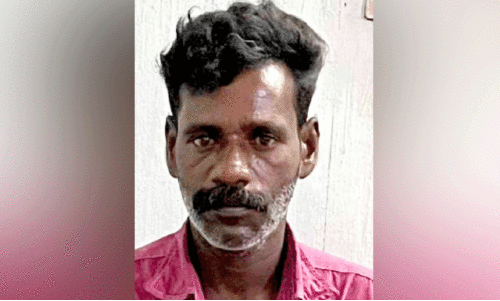 വാറ്റുചാരായവും കഞ്ചാവുമായി യുവാവ് അറസ്റ്റിൽ