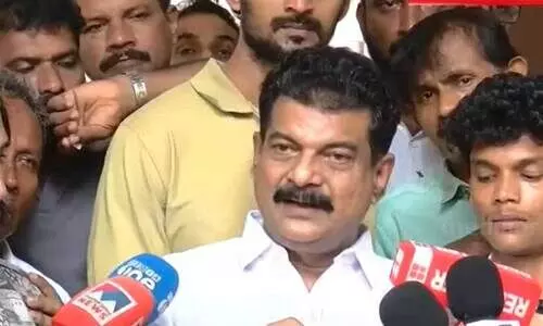 ഇത് കേരളമാണോ? താനെന്താടോ ചെയ്യുന്നതെന്ന് പൊലീസിനോട് ചോദിക്കാനുള്ള ശേഷി നഷ്ടമായി -പി.വി. അൻവർ