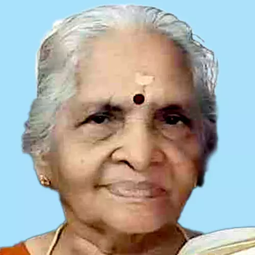 സ​രോ​ജി​നി അ​മ്മ