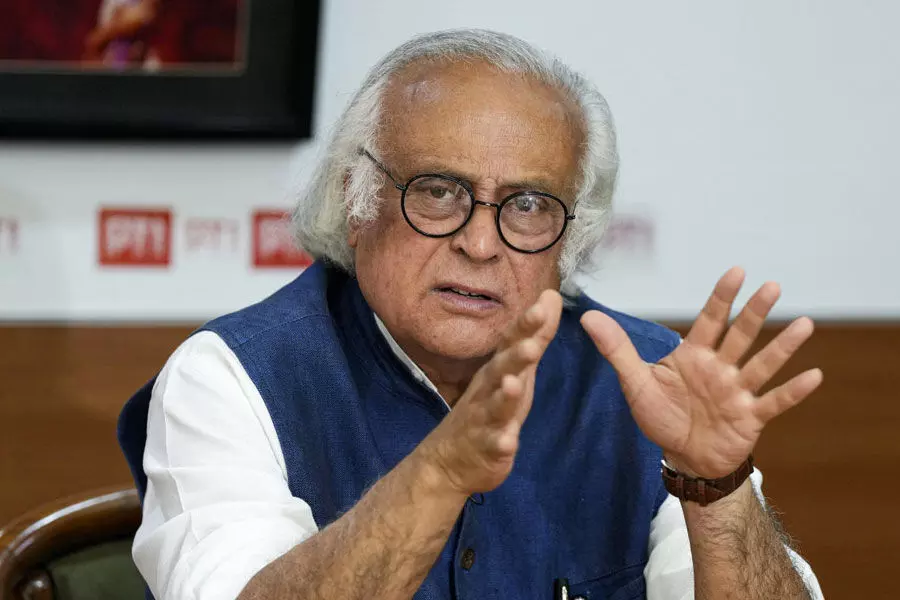 ‘മേക്ക് ഇൻ ഇന്ത്യ’ ‘ഫേക്ക് ഇൻ ഇന്ത്യ’യായി;   കണക്കുകൾ നിരത്തി പരിഹസിച്ച് ജയറാം രമേശ്