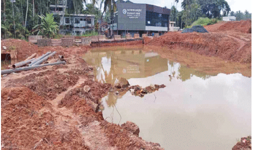 കു​ടി​വെ​ള്ളം മു​ട്ടി​ച്ച് ദേ​ശീ​യ​പാ​ത വി​ക​സ​നം; 400ഓ​ളം കു​ടും​ബ​ങ്ങ​ൾ​ക്ക് കു​ടി​വെ​ള്ള​മി​ല്ല