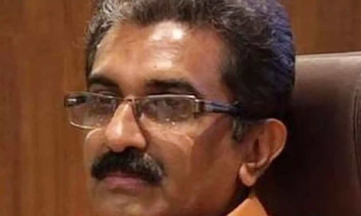 ആ​ത്മ​ഹ​ത്യ​ക്കു​റി​പ്പ് പൊ​ലീ​സ് മാ​റ്റി​യെ​ന്ന് ആ​രോ​പ​ണം