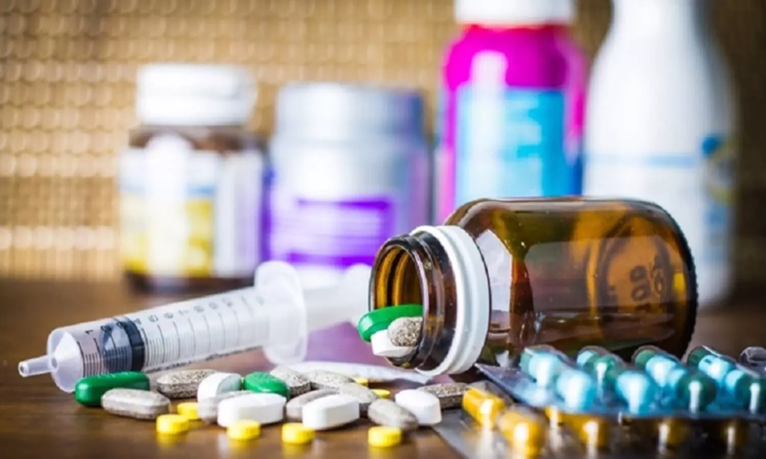 അനുമതി നൽകി കേന്ദ്രം; അവശ്യ മരുന്നുകളുടെ വില ഉയരും