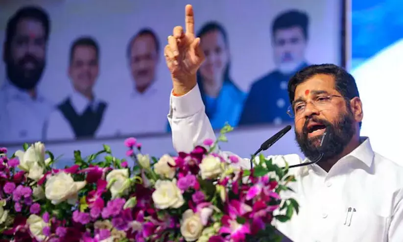 തെരഞ്ഞെടുപ്പ് പ്രഖ്യാപിക്കുന്നതിന് തൊട്ടുമുമ്പ് സർക്കാർ ജീവനക്കാർക്ക് വൻ ബോണസ് പ്രഖ്യാപിച്ച് മഹാരാഷ്ട്ര