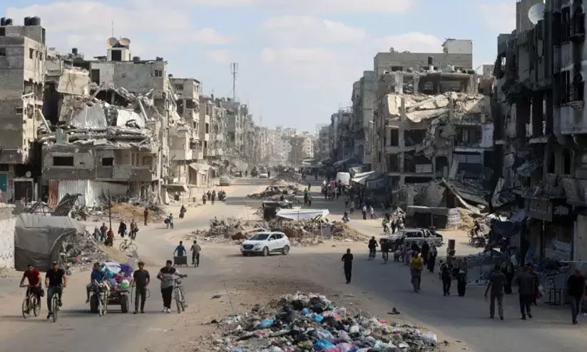 ‘കില്ലിങ് മെഷീനാ’യി ഇസ്രായേൽ; വഴികളടഞ്ഞ്, പോകാനിടമില്ലാതെ വടക്കൻ ഗസ്സക്കാർ ‘കില്ലിങ് മെഷീനാ’യി ഇസ്രായേൽ; വഴികളടഞ്ഞ്, പോകാനിടമില്ലാതെ വടക്കൻ ഗസ്സക്കാർ