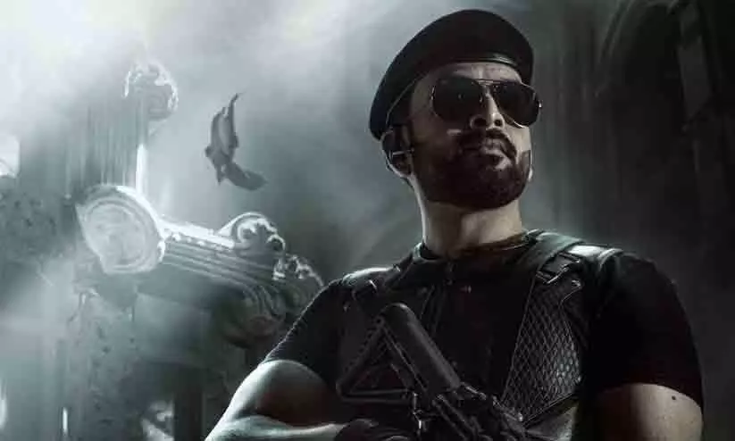 ദൈവത്താൽ ഉപേക്ഷിക്കപ്പെട്ട....സാത്താൻ വളർത്തി‍യ....; പൃഥ്വിയുടെ പിറന്നാളിന് മാസ് പോസ്റ്ററുമായി എമ്പുരാൻ ടീം