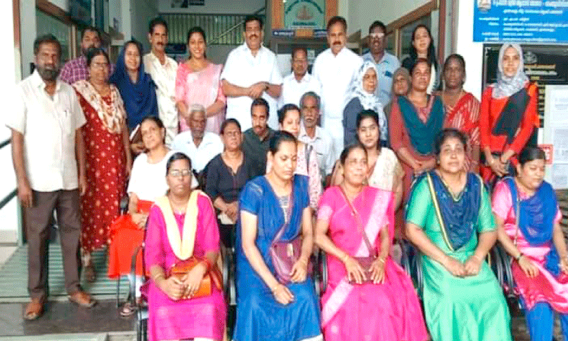 അകക്കണ്ണിന്‍റെ വെളിച്ചത്തിൽ അക്ഷരലോകത്തേക്കൊരുങ്ങി കാഴ്ചപരിമിതർ