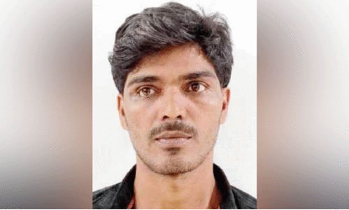 പഴുന്നാന ജുമാമസ്ജിദ് മഖാമിൽ മോഷണം: പ്രതി പിടിയിൽ പഴുന്നാന ജുമാമസ്ജിദ് മഖാമിൽ മോഷണം: പ്രതി പിടിയിൽ