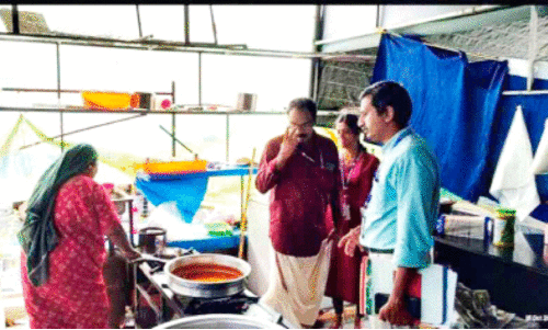 ചെന്ത്രാപ്പിന്നിയിൽ ആരോഗ്യവിഭാഗത്തിന്റെ മിന്നൽ പരിശോധന ചെന്ത്രാപ്പിന്നിയിൽ ആരോഗ്യവിഭാഗത്തിന്റെ മിന്നൽ പരിശോധന