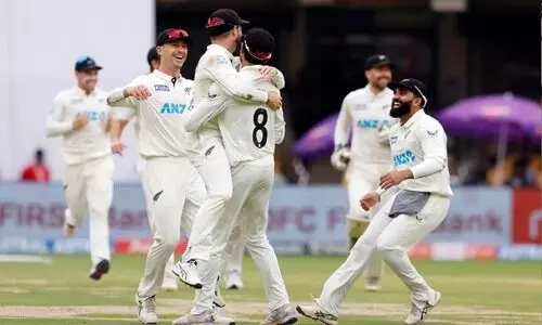 തകർന്നടിഞ്ഞ് ഇന്ത്യൻ ബാറ്റിങ് നിര; 46ന് പുറത്ത്, മാറ്റ് ഹെൻറിക്ക് അഞ്ച് വിക്കറ്റ്