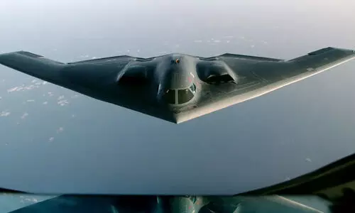 ഹൂതി വിമതരുടെ ഭൂഗർഭ ആയുധ കേന്ദ്രങ്ങൾ ലക്ഷ്യമിട്ട് യു.എസ് വ്യോമാക്രമണം