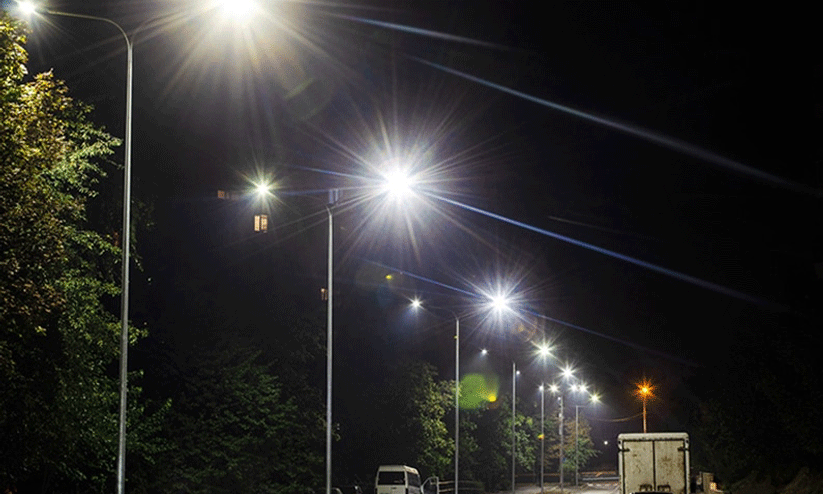 തെരുവുവിളക്കുകൾ എൽ.ഇ.ഡിയിലേക്ക്​; ഡിസംബറോടെ പൂർത്തിയാകും