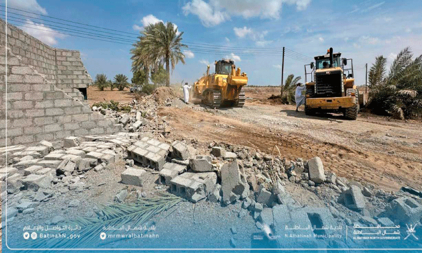 അനധികൃത കൈയേറ്റങ്ങൾ ഒഴിപ്പിച്ചു അനധികൃത കൈയേറ്റങ്ങൾ ഒഴിപ്പിച്ചു