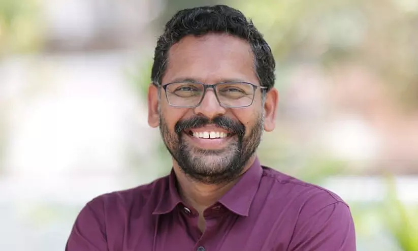 രാഹുൽ മാങ്കൂട്ടത്തിൽ എഴുതിയ ഇ.പി. ജയരാജന്‍റെ ആത്മകഥ; ഷാഫി പറമ്പിലിന്‍റെ തിരക്കഥയിൽ വി.ഡി. സതീശൻ നടപ്പിലാക്കി