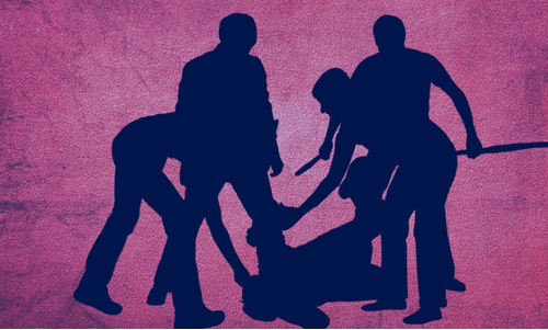 കരിപ്പൂരിൽ വിവാഹവേദിയില്‍ വിദ്യാര്‍ഥികളെ മര്‍ദിച്ചതായി പരാതി