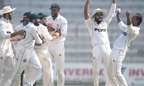 ഇംഗ്ലണ്ടിനെതിരായ വിജയം; നാണക്കേടിൽ മുങ്ങിയ പാകിസ്താന് താൽക്കാലിക ആശ്വാസം