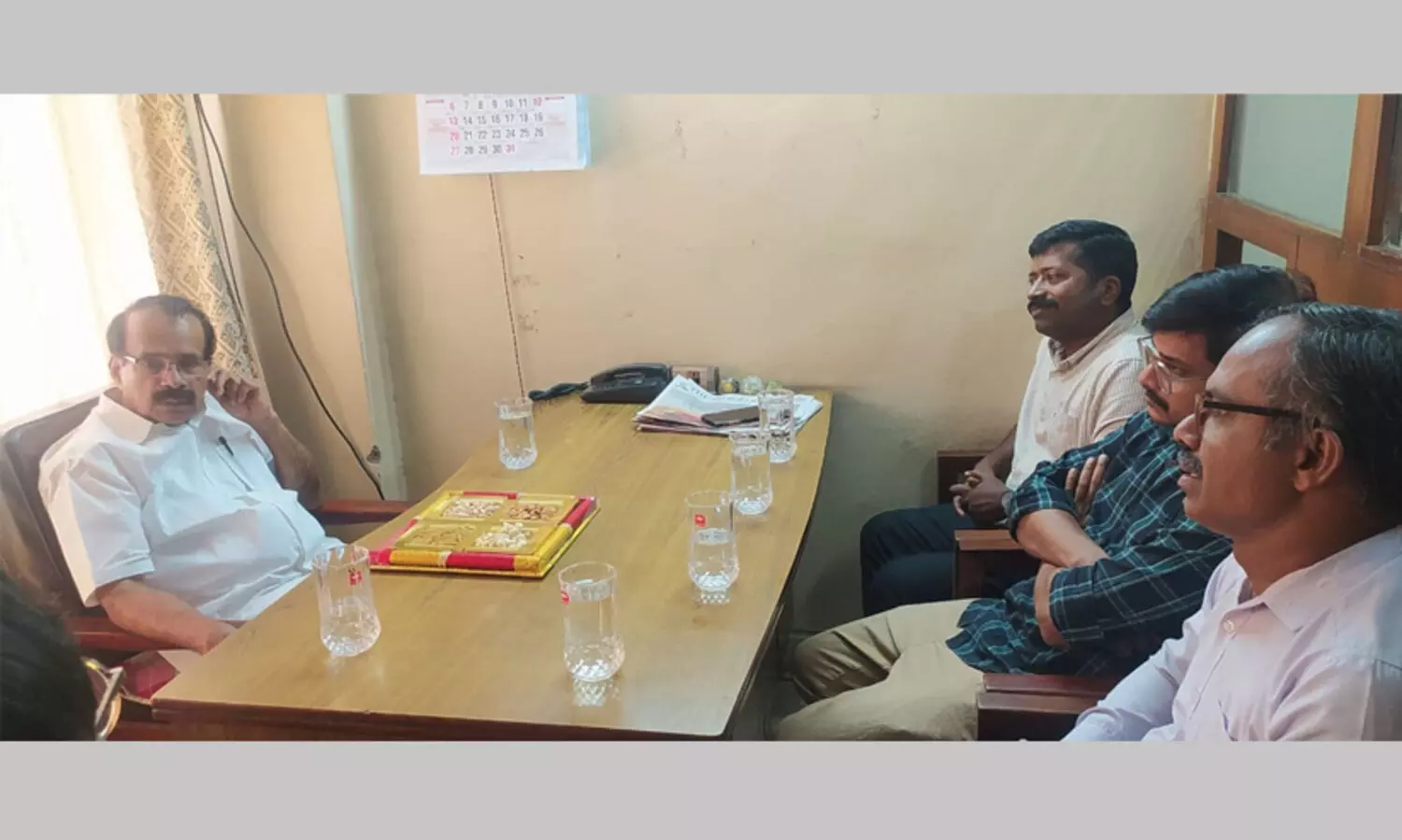 ‘മാധ്യമം’ ന്യൂഡൽഹി ബ്യൂറോ സന്ദർശിച്ച് കേന്ദ്ര ന്യൂനപക്ഷ സഹ മന്ത്രി ജോർജ് കുര്യൻ