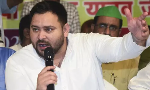 ബിഹാറിലെ വ്യാജ മദ്യ ദുരന്തത്തിൽ മരണ നിരക്ക് ഉയരുന്നു; നിതീഷ് കുമാറിനോട് ചോദ്യങ്ങളുമായി തേജസ്വി യാദവ്