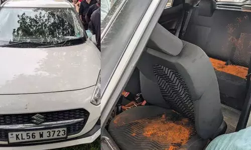 എ.ടി.എമ്മിലേക്ക് നി​ക്ഷേപിക്കാൻ കൊണ്ടുപോയ 25 ലക്ഷം തട്ടിയെടുത്തു; കോഴിക്കോടാണ് സംഭവം